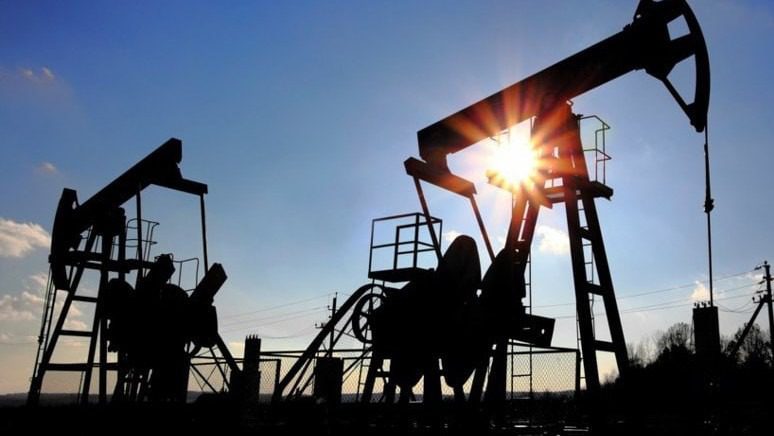 قیمت نفت خام برنت امسال:81 دلار در هر بشکه