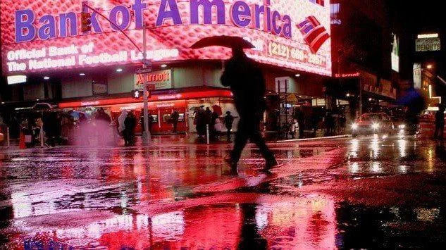 فدرال رزرو باید نرخ بهره خود را به میزان 1% کاهش دهد